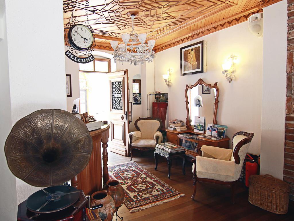 Hotel Des Etrangers - Special Category Çanakkale Extérieur photo